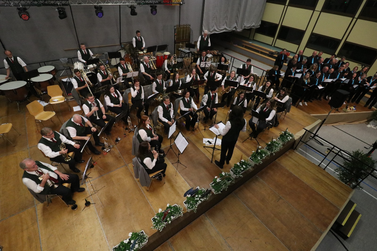 WhatsApp Image 2025-12-06 at 10.00.59 (2)